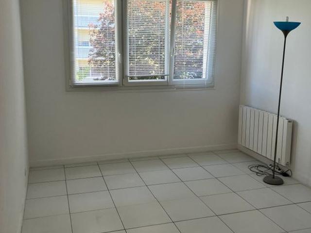 Courbevoie Location Appartement 92