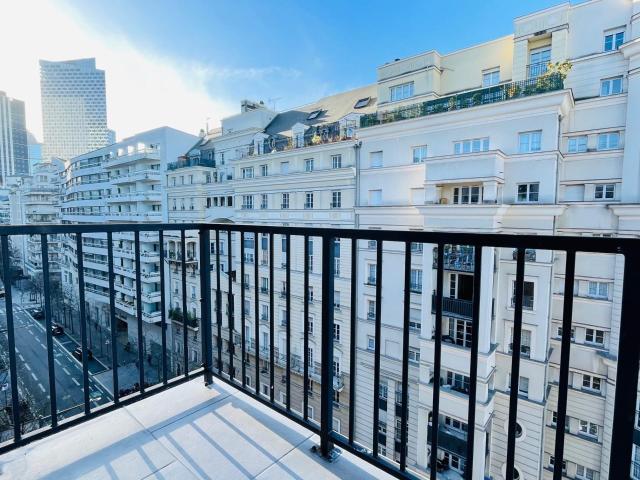 Courbevoie Location Appartement 92