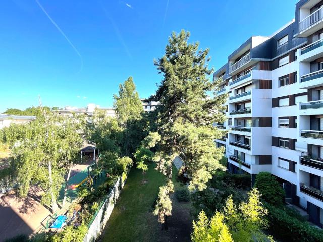 Courbevoie Location Appartement 92