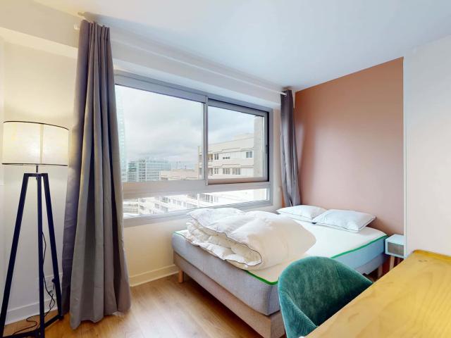 Courbevoie Tour Gambetta Private Room 3
