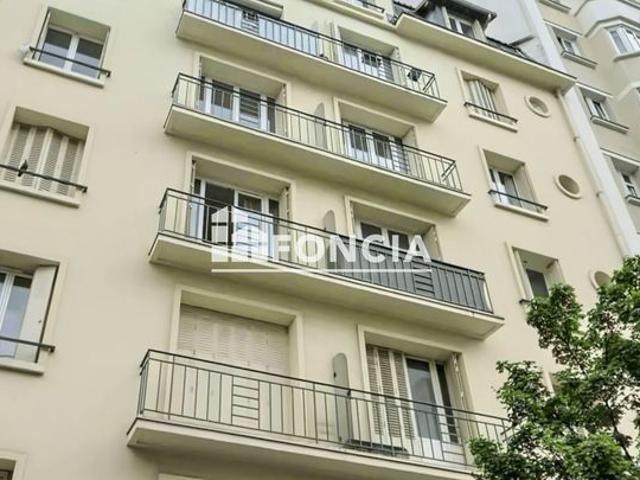 Courbevoie 2 Pièces de 42 m² – Cave