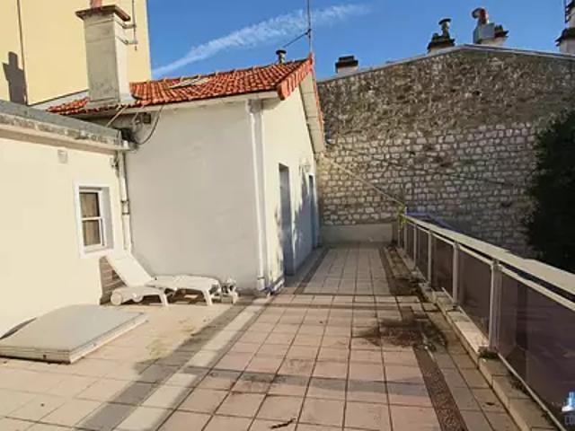 Courbevoie 92400 Achat / Vente maison 4 pièces t4 terrasse