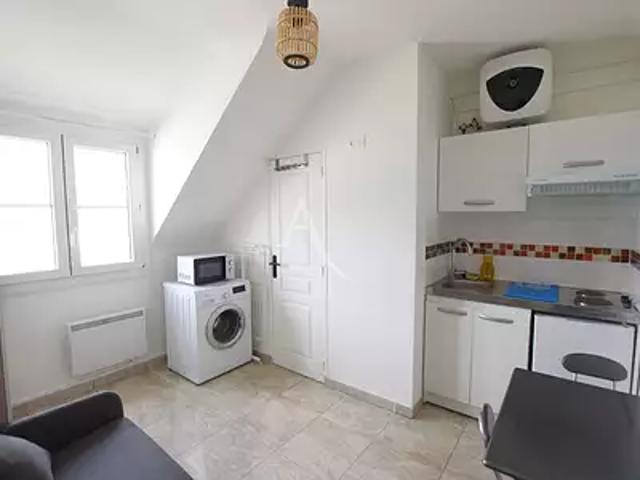 Courbevoie 92400 Achat / Vente appartement 1 pièce t1 au dernier étage