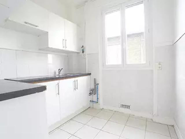 Courbevoie 92400 Achat / Vente appartement 2 pièces t2 cave