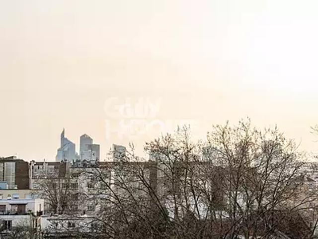 Courbevoie 92400 Achat / Vente appartement 3 pièces t3 cave