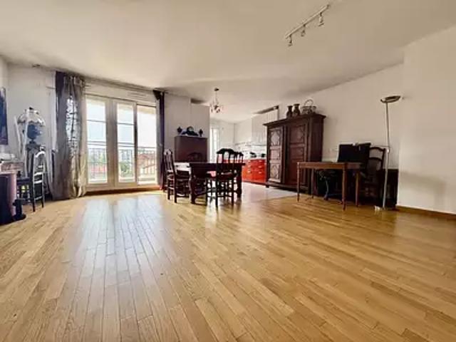Courbevoie 92400 Achat / Vente appartement 4 pièces t4