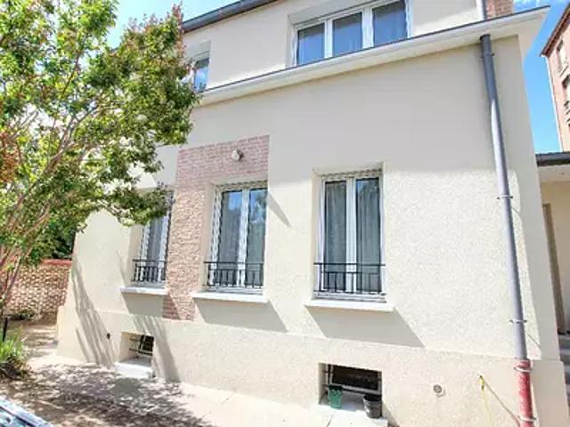 Courbevoie 92400 Location maison 7 pièces t7 cave