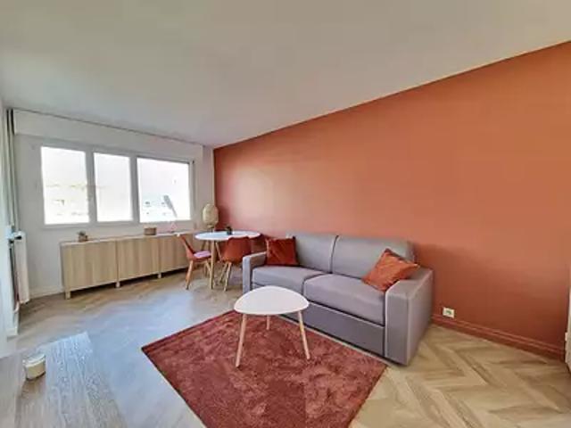 Courbevoie 92400 Location appartement 1 pièce t1 cave parking