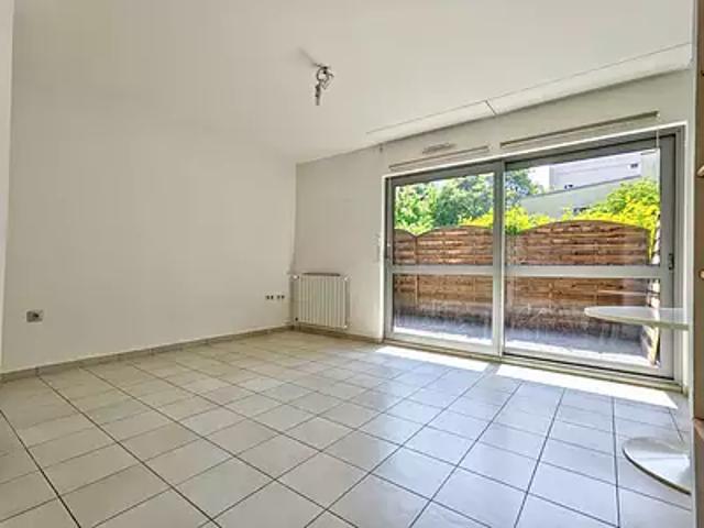 Courbevoie 92400 Location appartement 2 pièces t2 cave parking