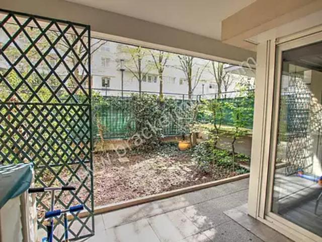 Courbevoie 92400 Location appartement 2 pièces t2 terrasse parking