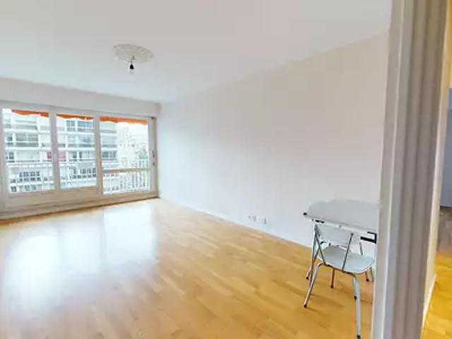 Courbevoie 92400 Location appartement 3 pièces t3 cave parking