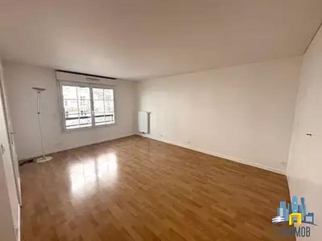 Courbevoie 92400 Location appartement 3 pièces t3