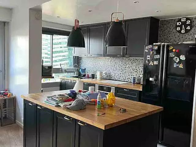 Courbevoie 92400 Location appartement 4 pièces t4 parking