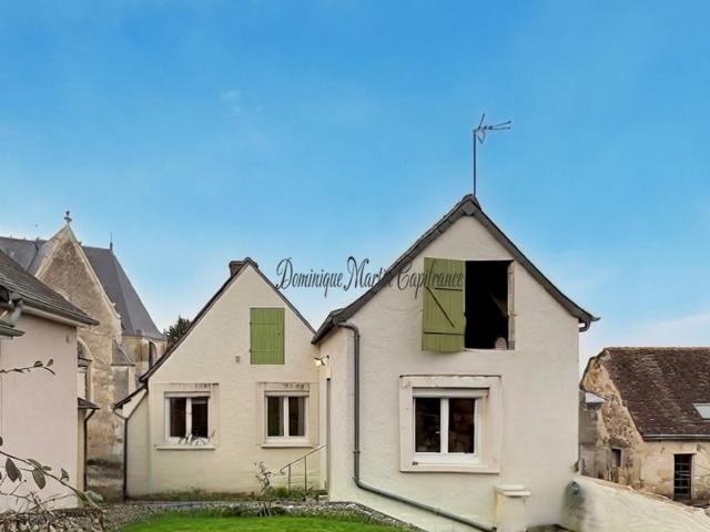 COURDEMANCHE 72 Maison de plain pied 59m² cebtre bourg jardin garage cave