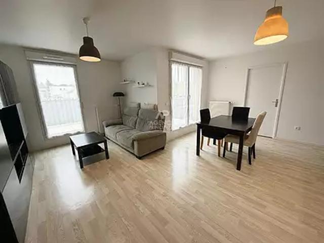 Courdimanche 95800 Achat / Vente appartement 4 pièces t4 au dernier étage terrasse