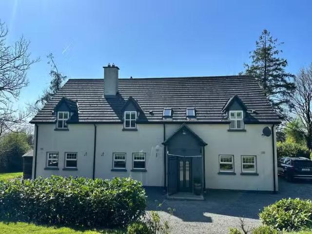 Courleigh, Paulstown, Kilkenny, Co. Kilkenny, R95K702 is for s.