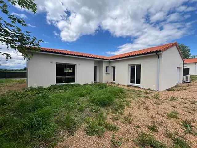 Cournon d'Auvergne 63800 Achat / Vente maison 5 pièces t5 parking
