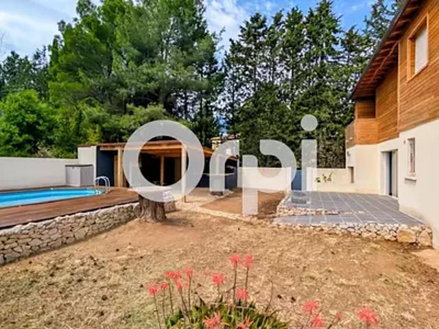 Cournonsec 34660 Location maison 6 pièces t6 piscine jardin