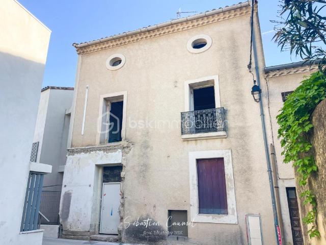 Cournonterral 34660 – Immeuble patrimonial à réhabiliter – 5 lots, extérieurs et stationnements