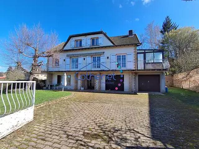 Cours 69470 Achat / Vente maison 7 pièces t7 parking