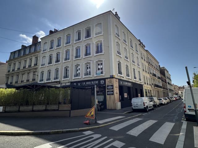COURS FAURIEL LOT DE DEUX STUDIOS
