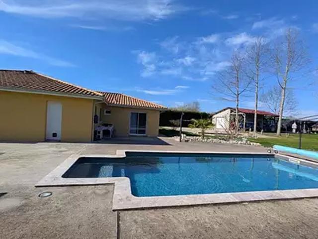 Cours les Bains 33690 Achat / Vente maison 7 pièces t7 piscine terrasse