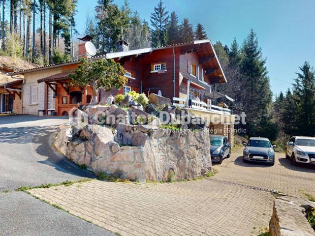 COURS Maison de 266 m²