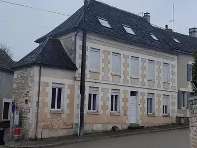 Courson les Carrières 89560 Achat / Vente immeuble