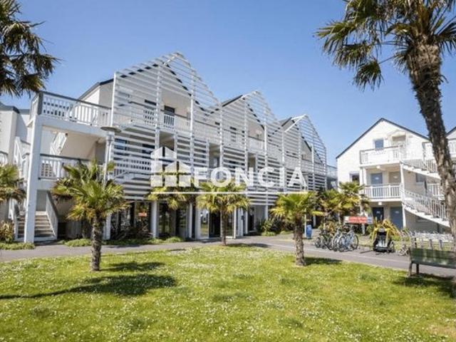 Courseulles sur mer – t2 avec grande terrasse sud ouest – vendu meublé