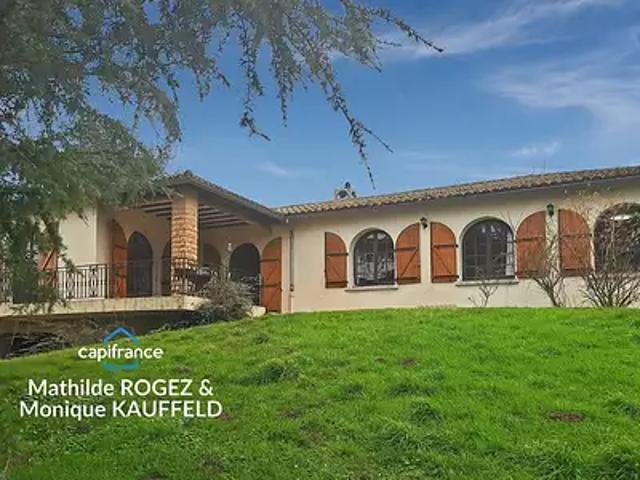 Courpière 63120 Achat / Vente maison 7 pièces t7 jardin terrasse
