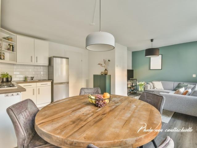 COURROUZE / ST JACQUES Appartement 2 pièces 44.04m² 3ème etage ascenseur balcon stationnement