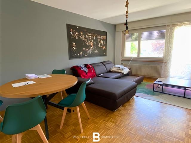 Courtaman – Charmante 3,5 Zimmer Wohnung zur Miete