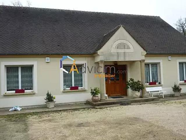 Courtenay 45320 Achat / Vente maison 6 pièces t6 parking