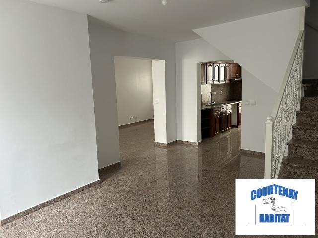 Courtenay Location Maison 45