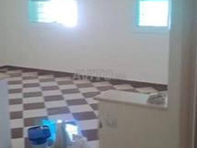 Courtier immobilier Younes