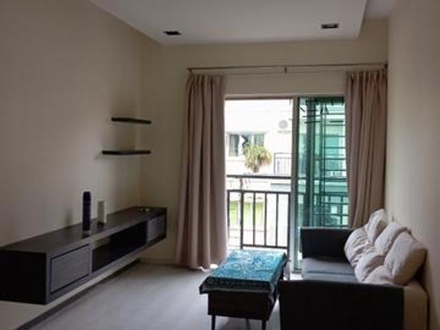 Courtyard Sanctuary WalkUp Apartment MJC 2nd Floor Tenanted