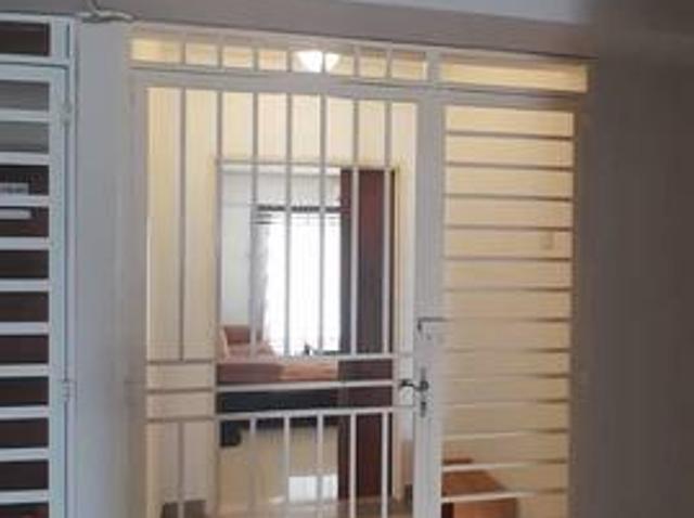 Cova Suites Kota Damansara opposite SRI KDU SEGI UNIVERSITY and THOMP