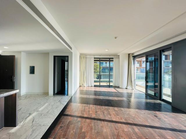 COVE RESIDENT Empire City Thủ Thiêm 3PN 183m2, nội thất trống 100 TRIỆU