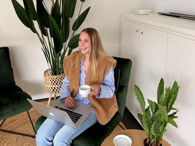 Coworking kantoor met ergonomische werkplekken in Wevelgem