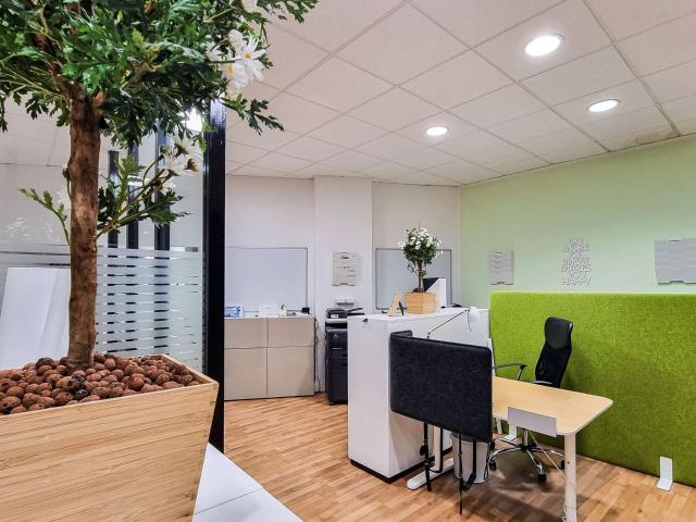 Coworking Space mit Einbauküche I 2 WC´s I 2 PKW Stellplätze