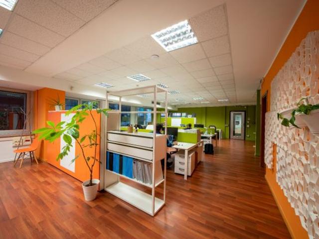 Coworking space/Postazioni di lavoro
