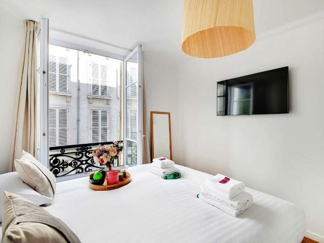 Coyz apartement in Saintonge Le Marais, Paris Amsterdam Apartments for Rent