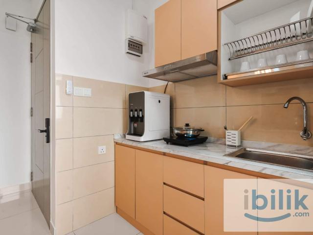 Cozy Master at Akasia Jubilee Residence