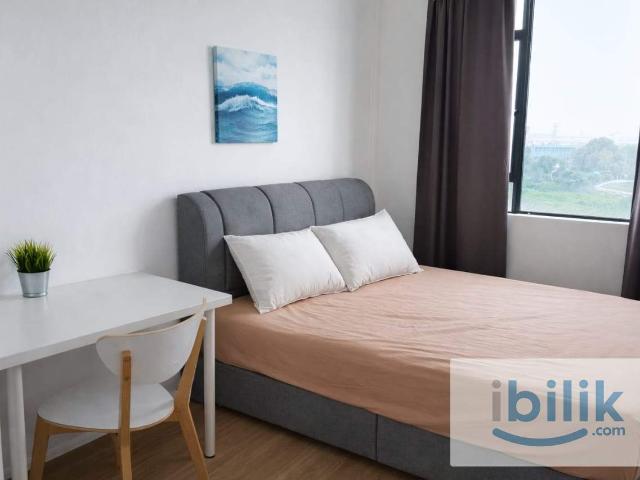 Cozy Master BedRoom for Rent at The Greens @ Near MSU