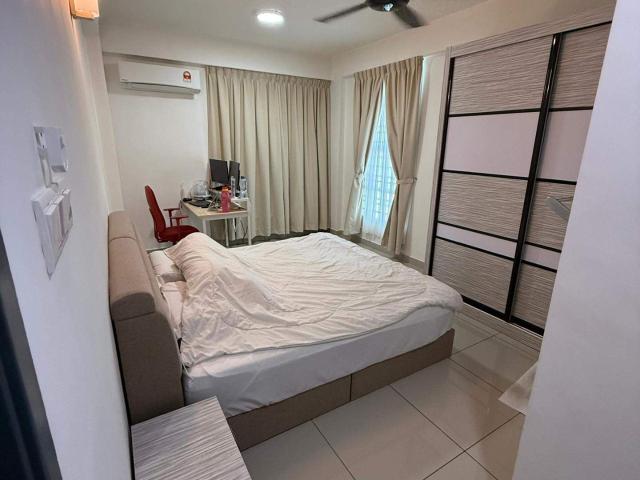 Cozy Master Room at Primero Heights