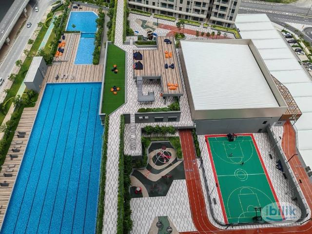 Cozy Master Room with private bathroom at Sinaran Residences, Bandar Cassia