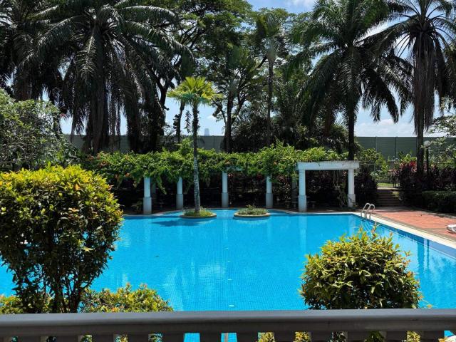 Cozy Master Rooms for Rent @ Tiara Faber, Taman Desa – King size bed Chinese Female Only