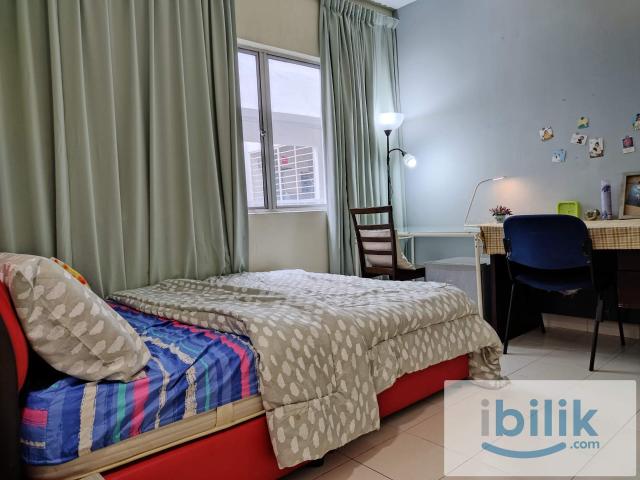 Cozy Medium Room at Suriamas Condo Bandar Sunway, nice condo facility