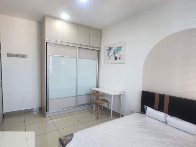 Cozy New Master Bedroom for LADY only @ Seksyen 22 Shah Alam