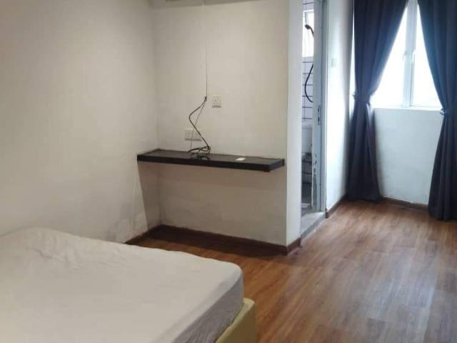 Cozy & Nice Room ✨ 5 Min walk to mrt Titiwangsa Low Deposit